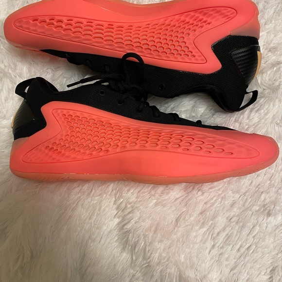 AE 1 Low Mural 11.5 - Picture 2 of 6